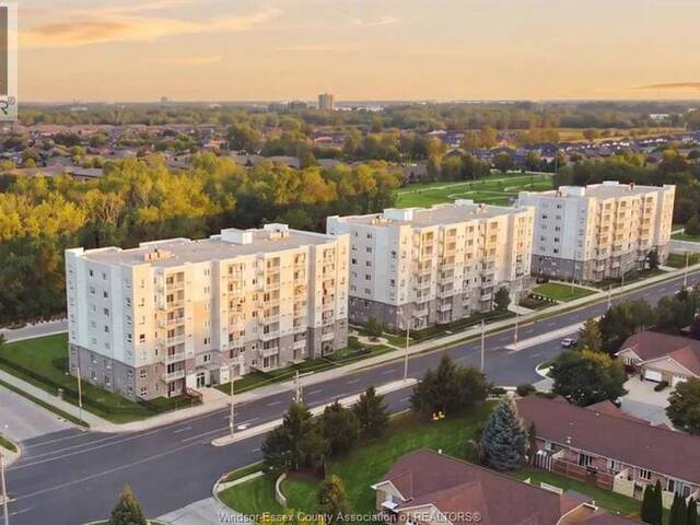 1675 Banwell ROAD Unit# 404 Windsor Ontario, N8P 0G6 - 1 Bedroom Waterfront Condo For Sale