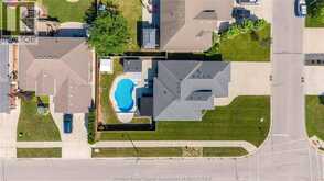 35 MARSHWOODS BOULEVARD | Kingsville Ontario | Slide Image Forty-six