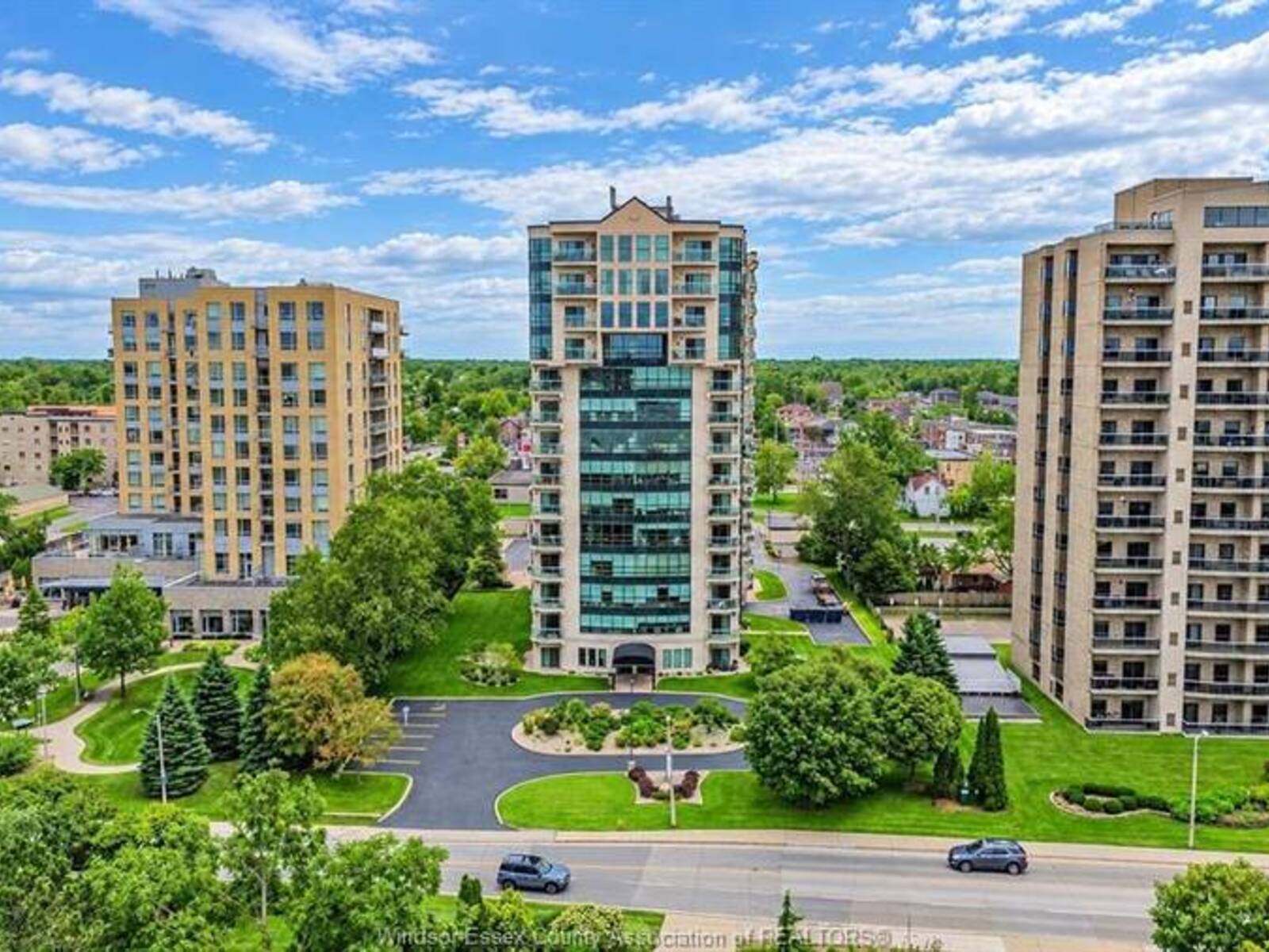 4789 RIVERSIDE Unit# 504, Windsor, Ontario N8Y 5A2
