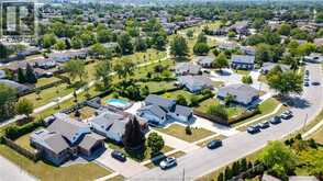 1479 SOUTHDALE | Windsor Ontario | Slide Image Thirty-five