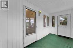 2032 VERDUN | Windsor Ontario | Slide Image Six