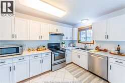 120 HAMPTON | Windsor Ontario | Slide Image Seventeen