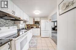 110 BROOKS BOULEVARD | Windsor Ontario | Slide Image Fifteen