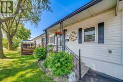 110 BROOKS BOULEVARD | Windsor Ontario | Slide Image Four