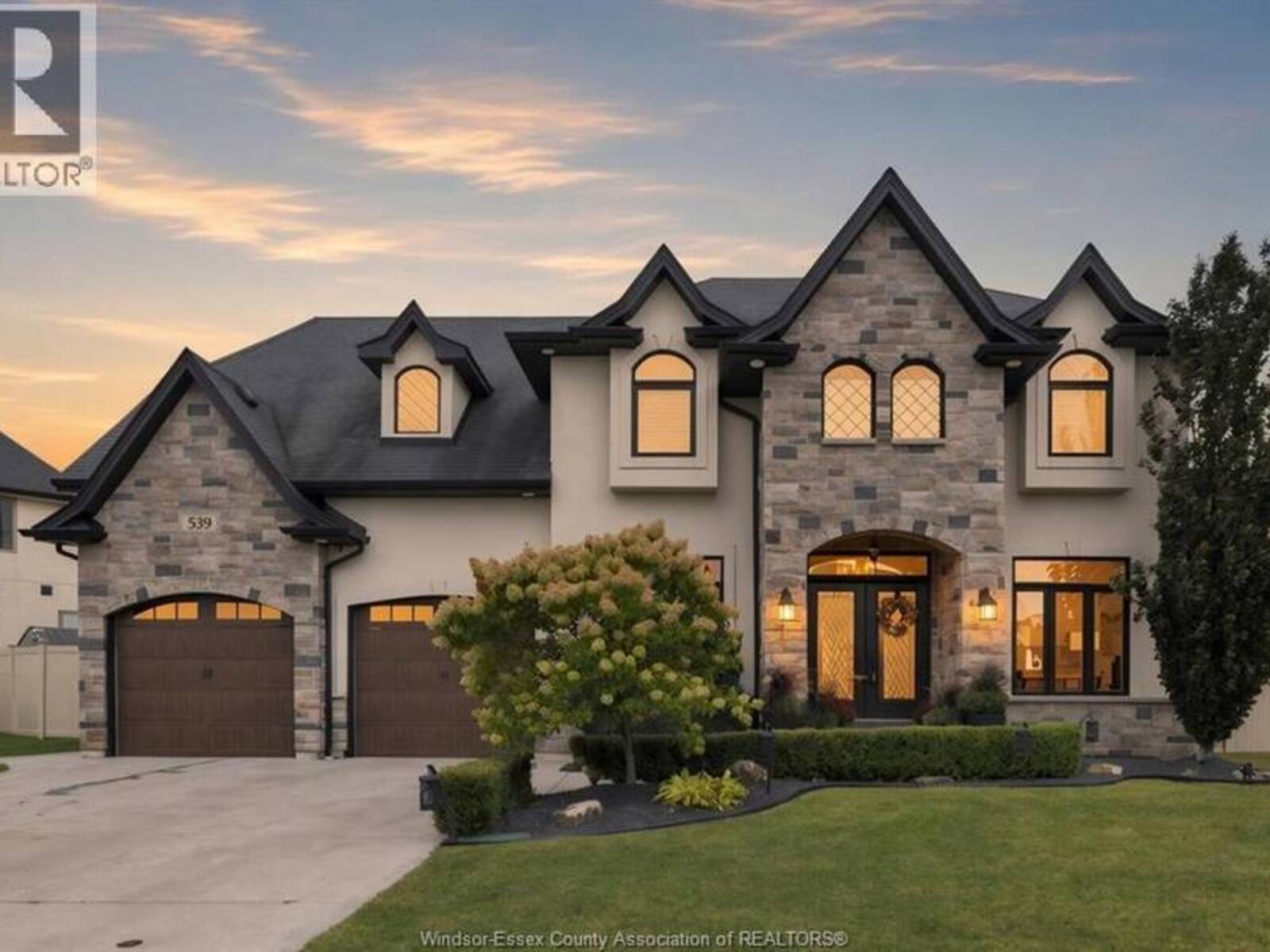 539 RIVER DOWNS AVENUE, Lakeshore, Ontario N0R 1A0
