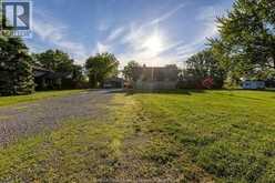 2040 FRONT ROAD North | Amherstburg Ontario | Slide Image Forty-six