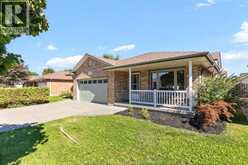 6 REYNOLDS COURT | Amherstburg Ontario | Slide Image Three