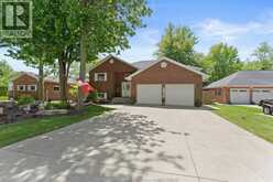 270 Irwin AVENUE | Essex Ontario | Slide Image Thirty-two