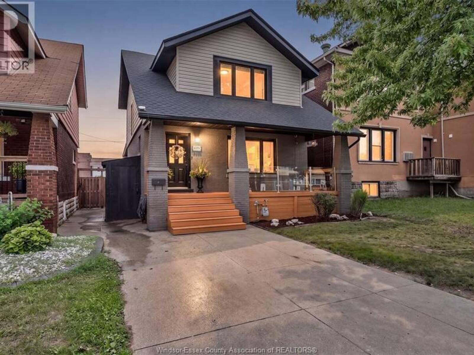 1362 ELSMERE, Windsor, Ontario N8X 4G8