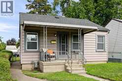 3672 Girardot | Windsor Ontario | Slide Image Two