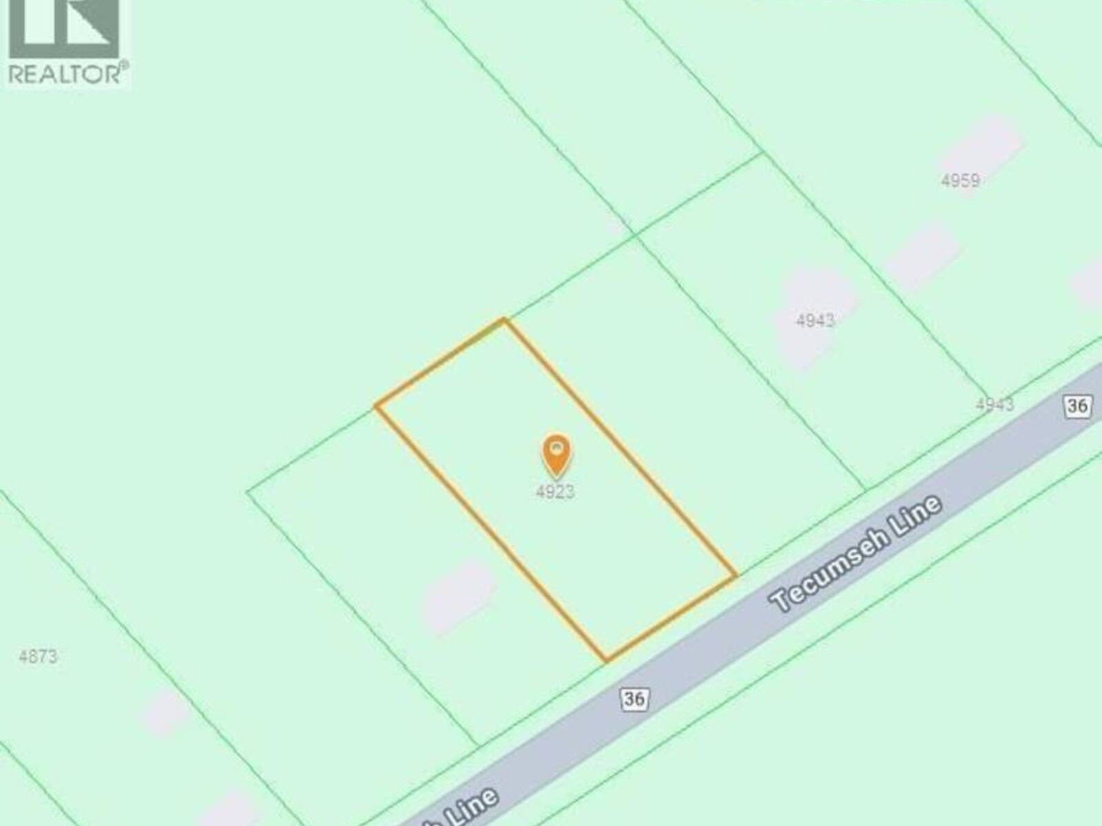 4923 TECUMSEH LINE, Tilbury, Ontario N0P 2L0