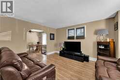 1174 PARENT AVE | Windsor Ontario | Slide Image Four