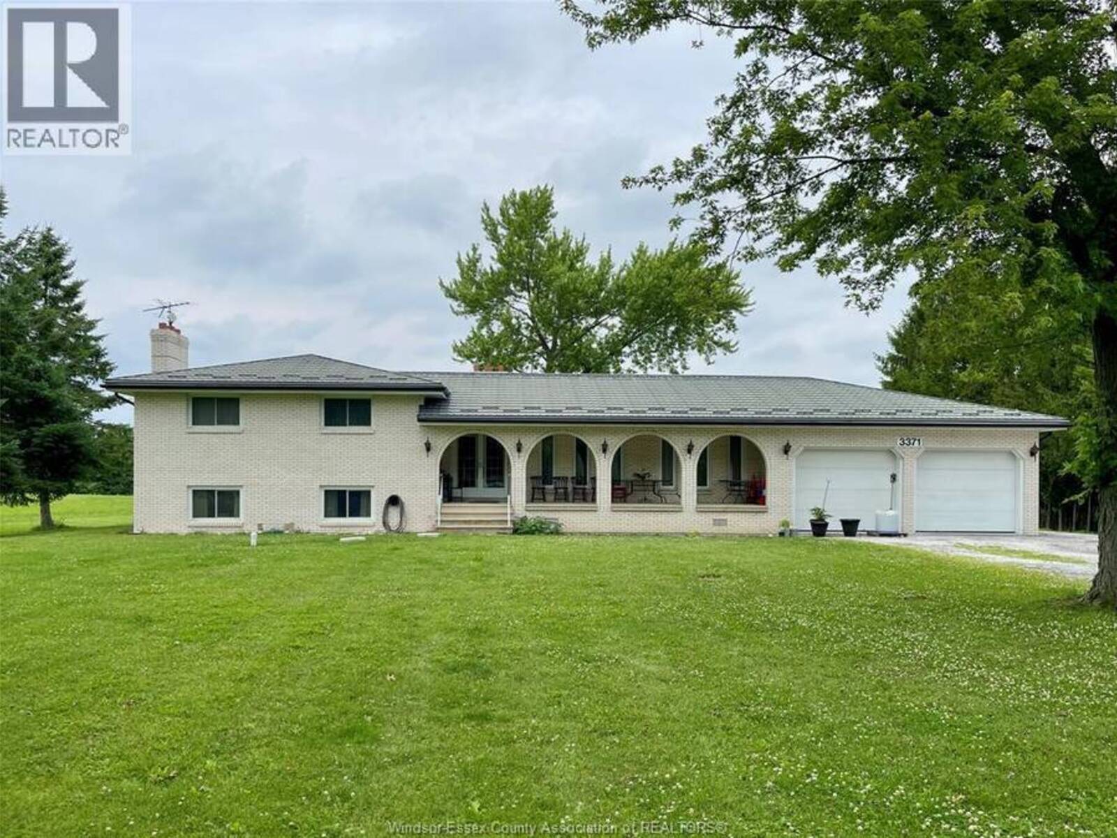 3371 COUNTY ROAD 20, Amherstburg, Ontario N9V 2Y8