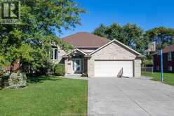 2520 LE BOEUF | Tecumseh Ontario | Slide Image One