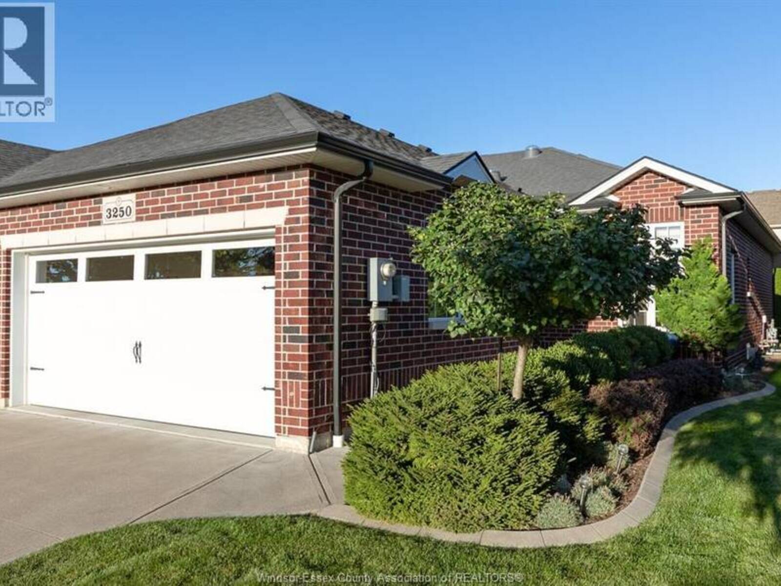 3250 ARPINO AVENUE, Windsor, Ontario N8N 0A5
