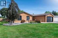 3 Fischer CRESCENT | Leamington Ontario | Slide Image Forty