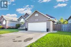 237 WOODVIEW DRIVE | Essex Ontario | Slide Image Three