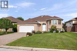 256 KENILWORTH PLACE | Windsor Ontario | Slide Image One
