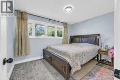 3660 ROXBOROUGH | Windsor Ontario | Slide Image Twenty
