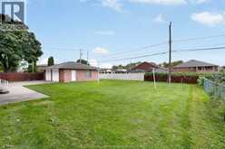 1599 PARTINGTON AVENUE | Windsor Ontario | Slide Image Ten