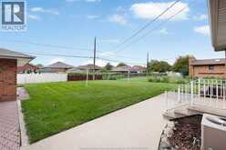 1599 PARTINGTON AVENUE | Windsor Ontario | Slide Image Seven