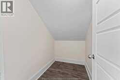 3185 DONNELLY | Windsor Ontario | Slide Image Nine