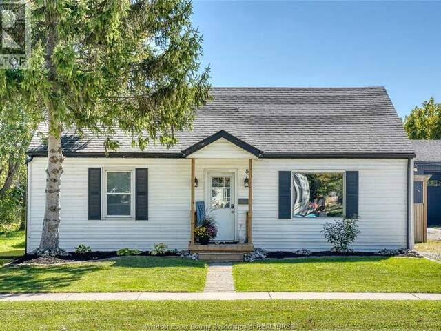 84 CAMERON Essex Ontario, N8M 2L5 - 3 Bedrooms Home For Sale