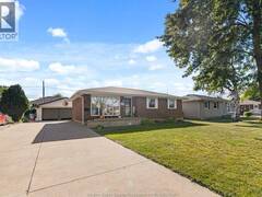 490 VICTORY LaSalle Ontario, N9J 1V7