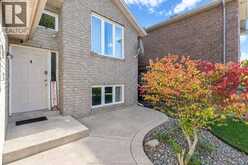2292 ASKIN AVENUE | Windsor Ontario | Slide Image Four