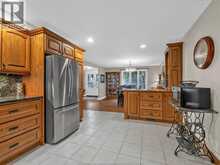 2730 BOUFFARD | LaSalle Ontario | Slide Image Ten