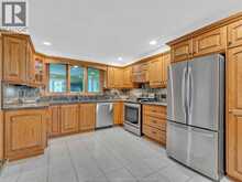 2730 BOUFFARD | LaSalle Ontario | Slide Image Nine