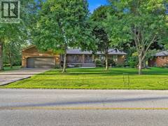 2730 BOUFFARD LaSalle Ontario, N9H 1W2