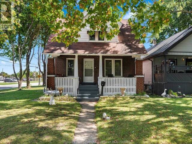 908 OAK STREET Windsor Ontario, N9A 5G2 - 5 Bedrooms Home For Sale