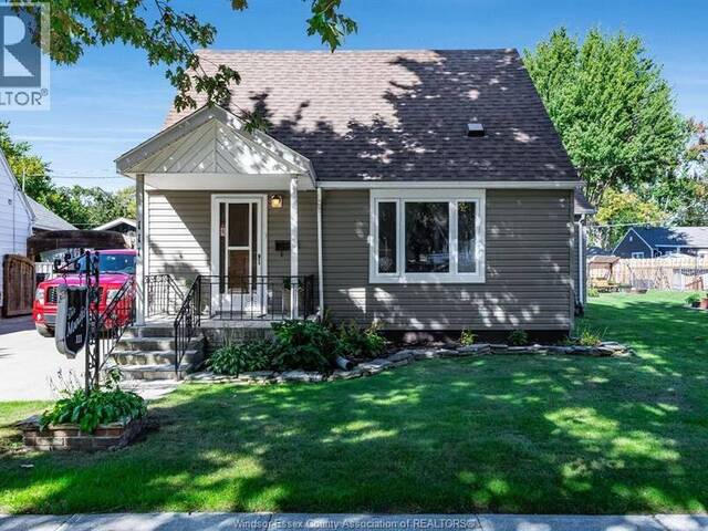 111 Mill STREET East Leamington Ontario, N8H 1S4 - 3 Bedrooms Waterfront Home For sale