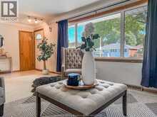 1309 JOSEPHINE | Windsor Ontario | Slide Image Eight