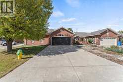 330 SADDLE LANE | Kingsville Ontario | Slide Image Two