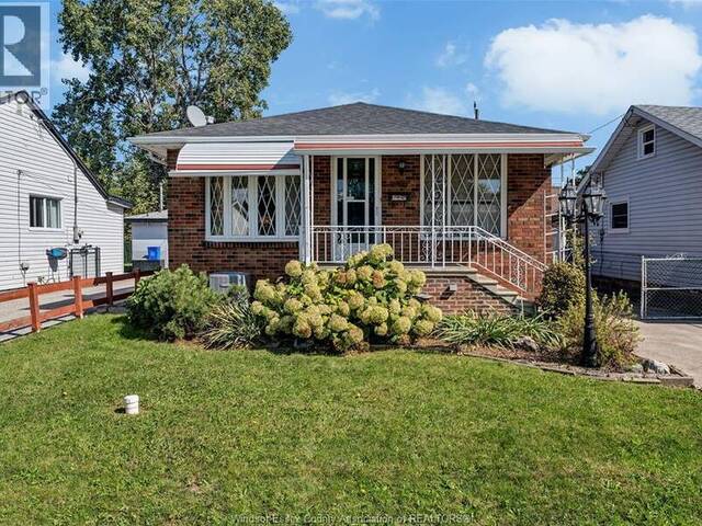 1720 Central AVENUE Windsor Ontario, N8Y 3W2 - 3 Bedrooms Home For Sale
