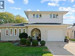 182 CENTENNIAL Tecumseh Ontario, N8N 2N6