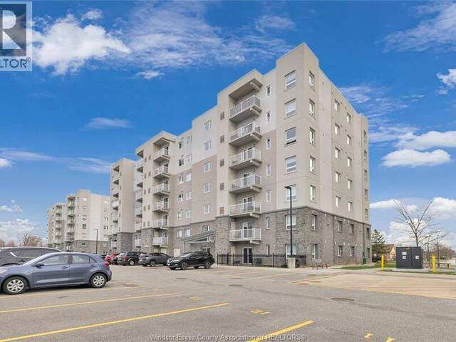 1611 BANWELL ROAD Unit# 120 Windsor Ontario, N8P 0G5 - 2 Bedrooms Condo For Sale