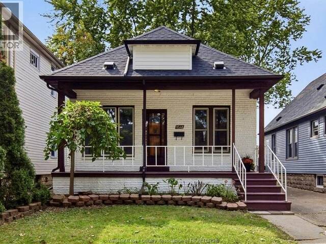1541 LINCOLN ROAD Windsor Ontario, N8Y 2J3 - 2 Bedrooms Home For Sale