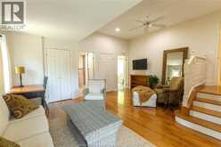 2850 ACADEMY | Windsor Ontario | Slide Image Thirty