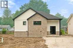 196 Ross CRESCENT | Essex Ontario | Slide Image Thirty-six