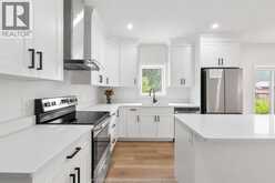 196 Ross CRESCENT | Essex Ontario | Slide Image Nine