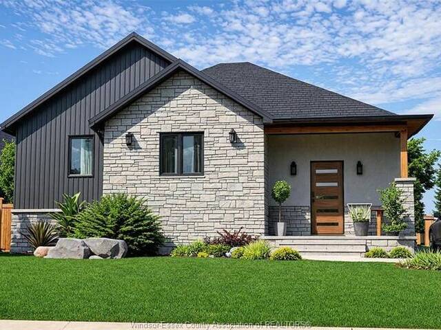 196 Ross CRESCENT Essex Ontario, N0R 1G0 - 2 Bedrooms Waterfront Home For sale