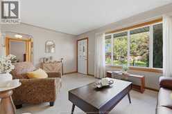 2691 ASKIN | Windsor Ontario | Slide Image Nine