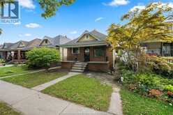 1347 Lincoln | Windsor Ontario | Slide Image Seven