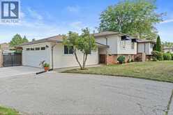 2402 St. Alphonse AVENUE | Tecumseh Ontario | Slide Image One