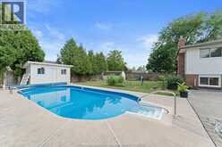 2402 St. Alphonse AVENUE | Tecumseh Ontario | Slide Image Thirty