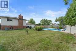 2402 St. Alphonse AVENUE | Tecumseh Ontario | Slide Image Thirty-three