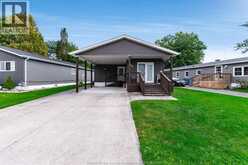 145 Dana | Essex Ontario | Slide Image Seventeen